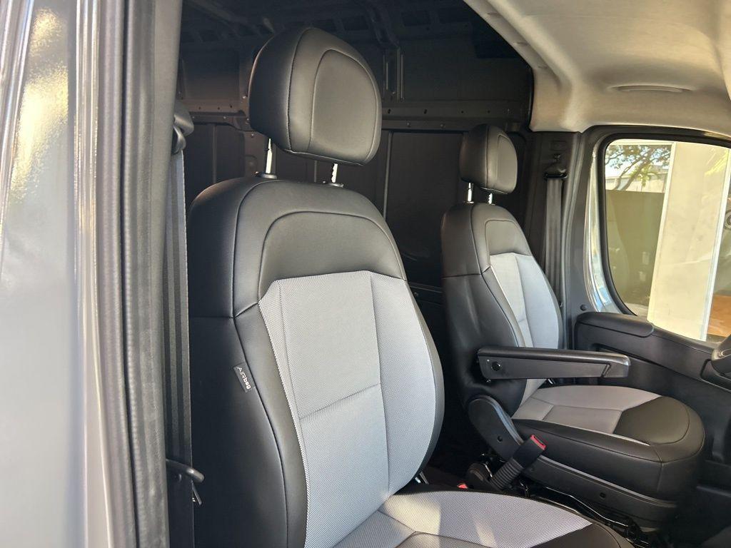 new 2026 Ram ProMaster 2500 car, priced at $43,977