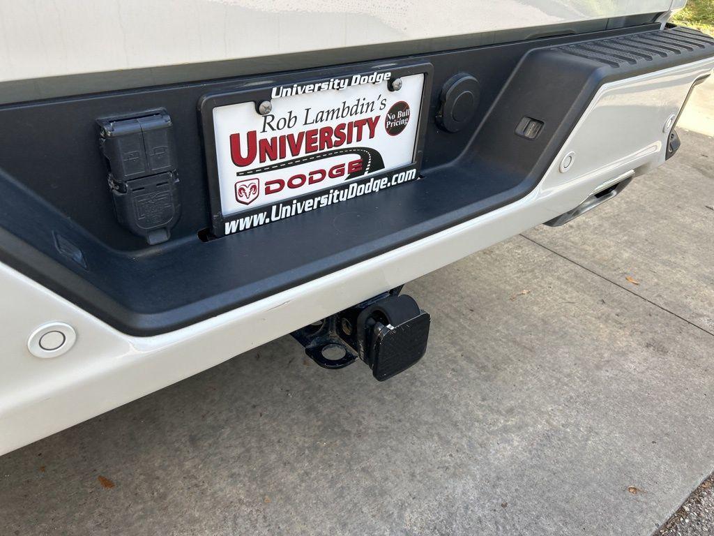 used 2024 GMC Sierra 1500 car, priced at $50,930