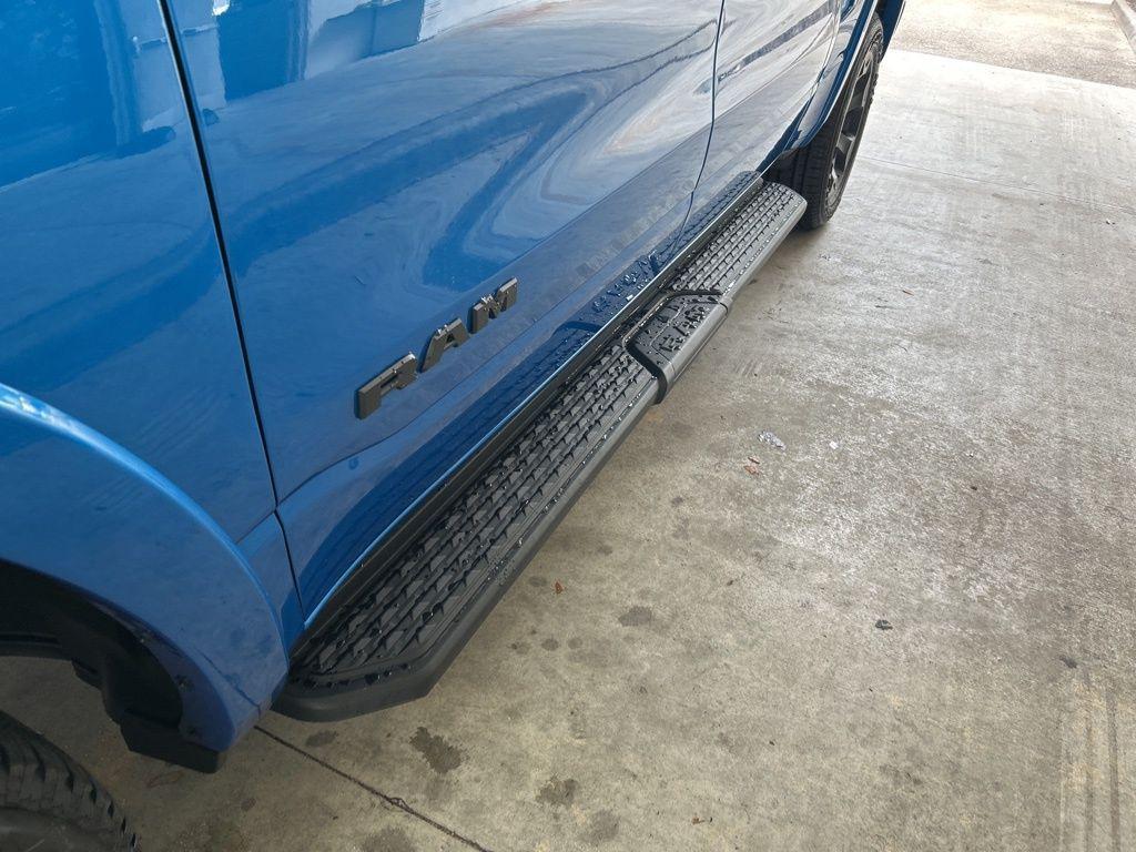 new 2025 Ram 1500 car, priced at $44,762
