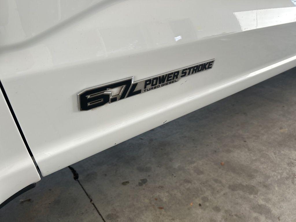 used 2023 Ford F-350 car, priced at $40,000