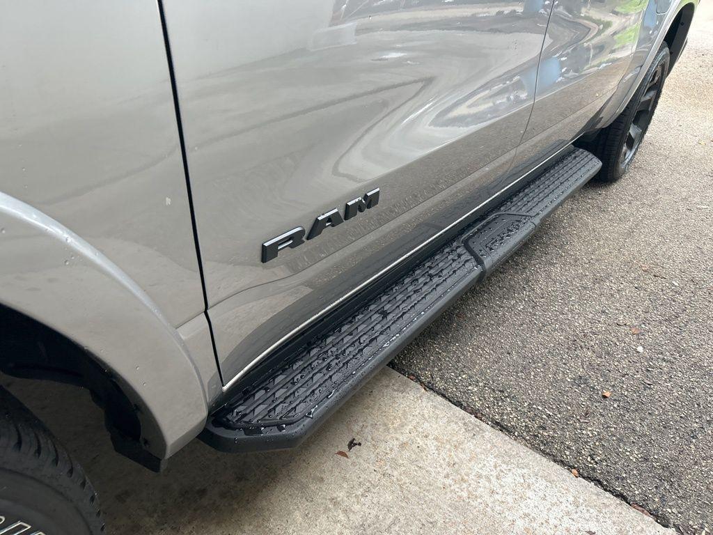 new 2025 Ram 1500 car, priced at $44,751