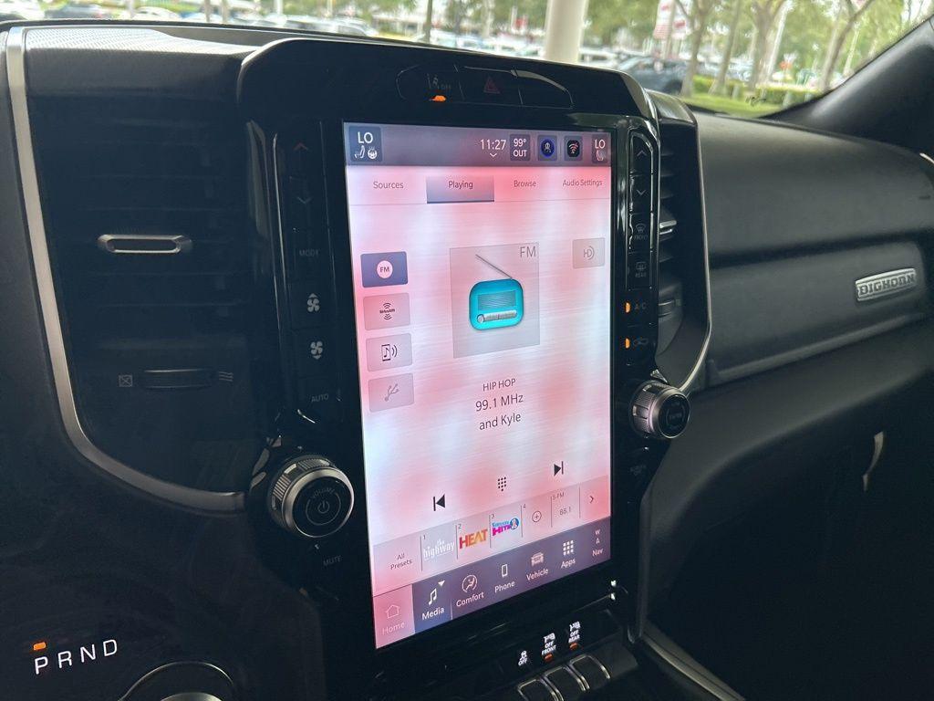 new 2025 Ram 1500 car, priced at $44,762