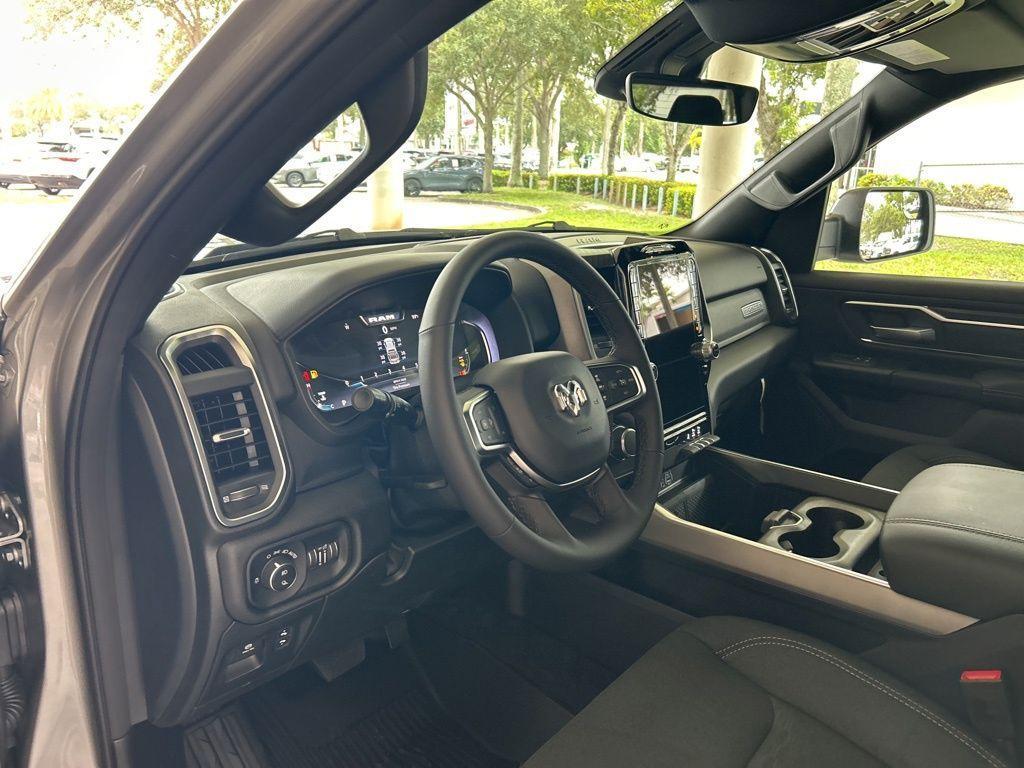 new 2025 Ram 1500 car, priced at $44,762
