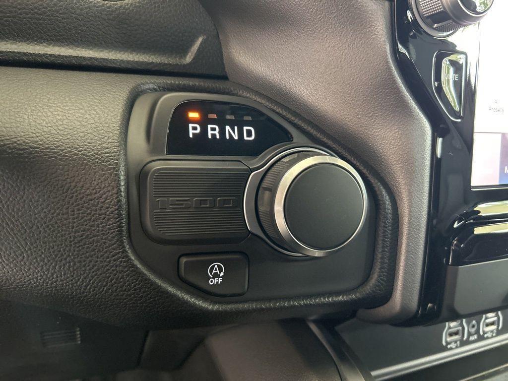 new 2025 Ram 1500 car, priced at $44,762