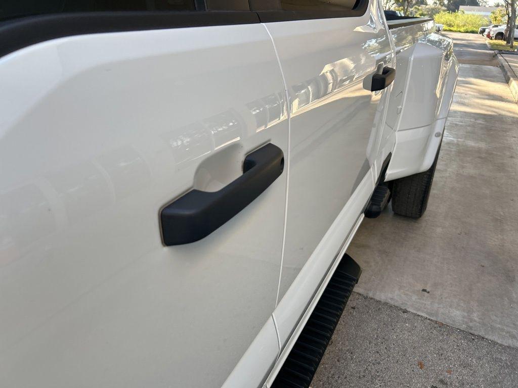 used 2024 Ford F-350 car, priced at $50,478