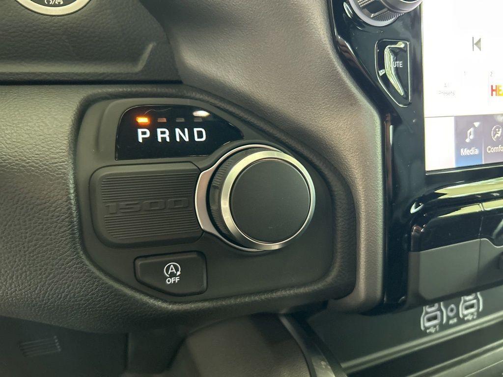 new 2025 Ram 1500 car, priced at $44,751