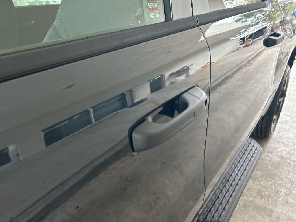 new 2025 Ram 1500 car, priced at $46,172