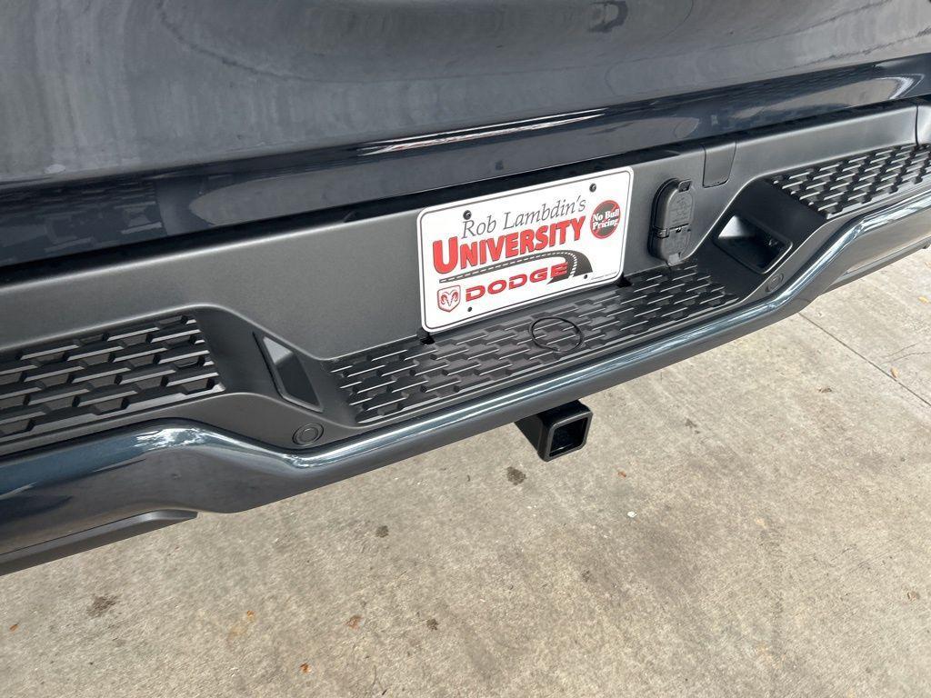 new 2025 Ram 1500 car, priced at $46,172