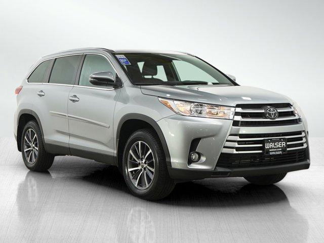 used 2019 Toyota Highlander car, priced at $25,998