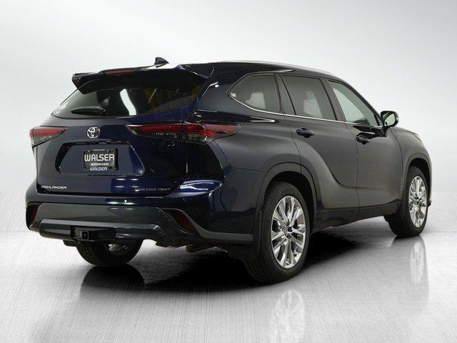 used 2026 Toyota Highlander car, priced at $51,149