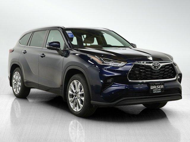 used 2026 Toyota Highlander car, priced at $51,149