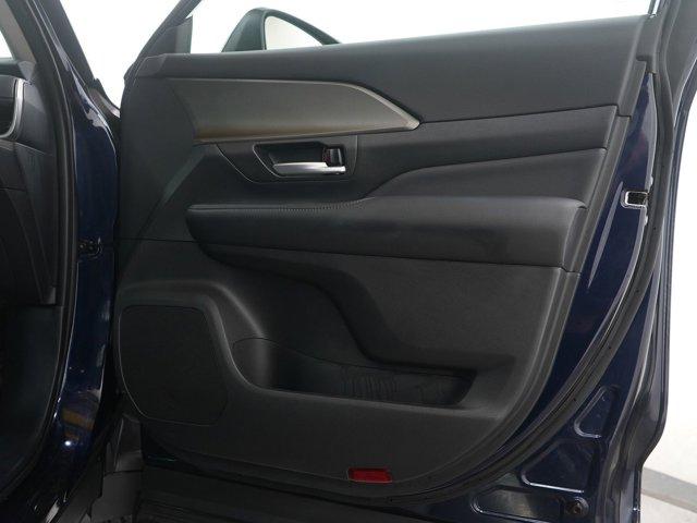 used 2025 Toyota Grand Highlander car, priced at $45,998