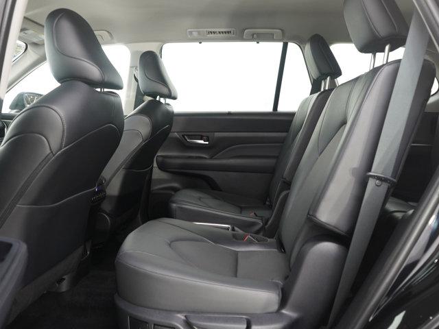 used 2025 Toyota Grand Highlander car, priced at $43,998