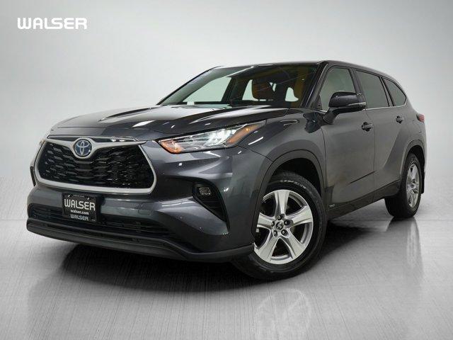 used 2023 Toyota Highlander Hybrid car, priced at $37,998