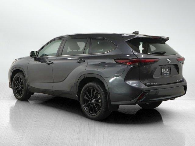 used 2024 Toyota Highlander car, priced at $46,998