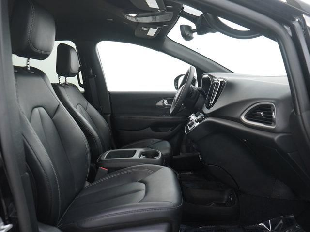 used 2025 Chrysler Pacifica car, priced at $29,799