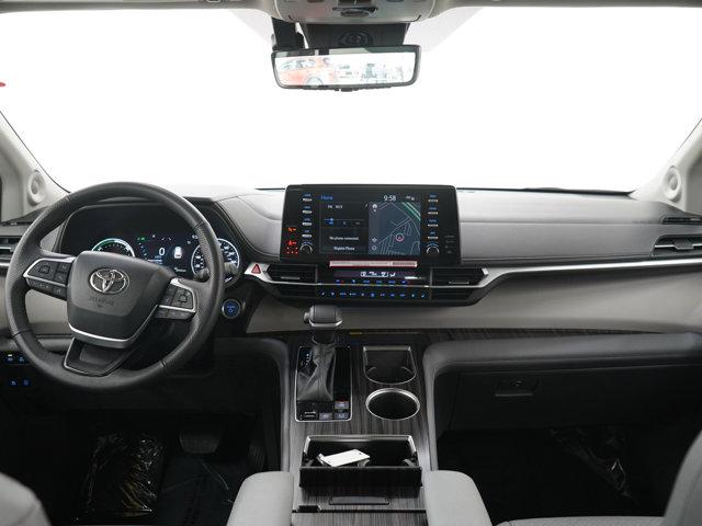 used 2024 Toyota Sienna car, priced at $53,998