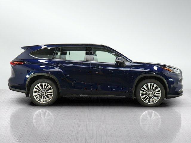 used 2025 Toyota Highlander Hybrid car, priced at $54,849