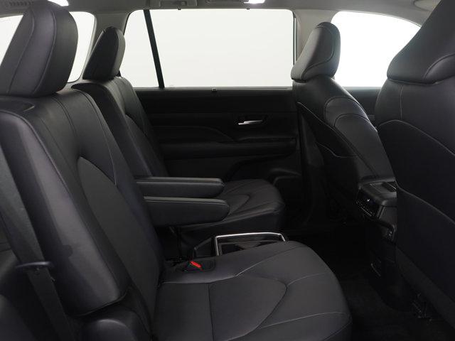 used 2025 Toyota Grand Highlander Hybrid car, priced at $51,998