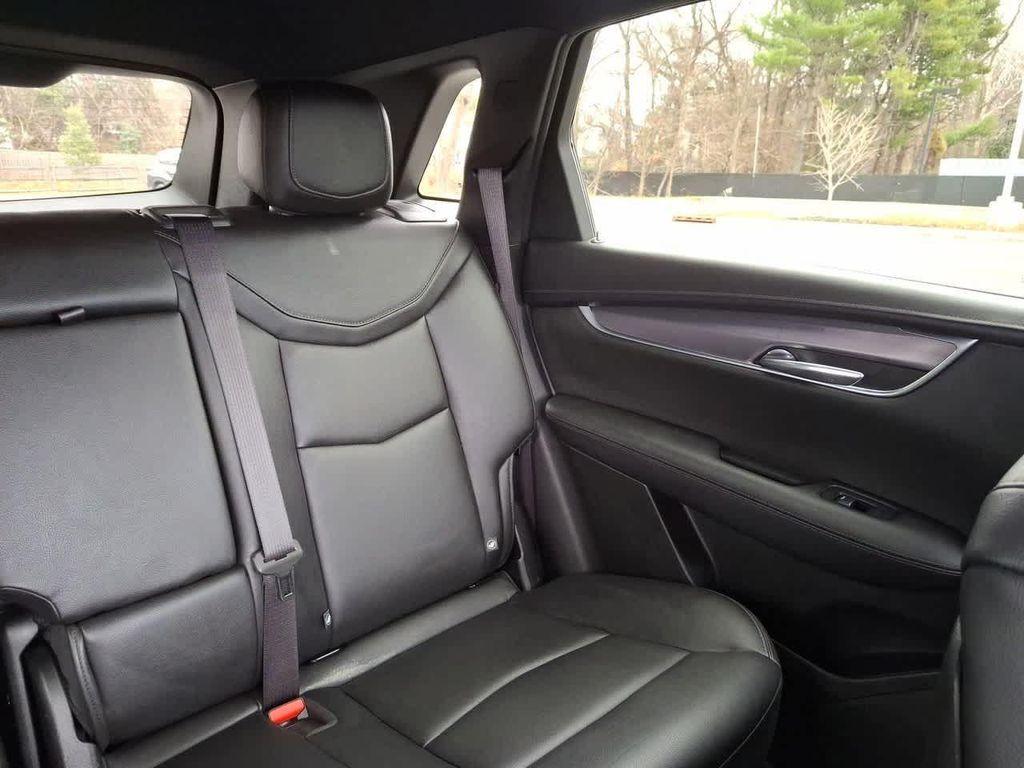 used 2020 Cadillac XT5 car, priced at $21,810