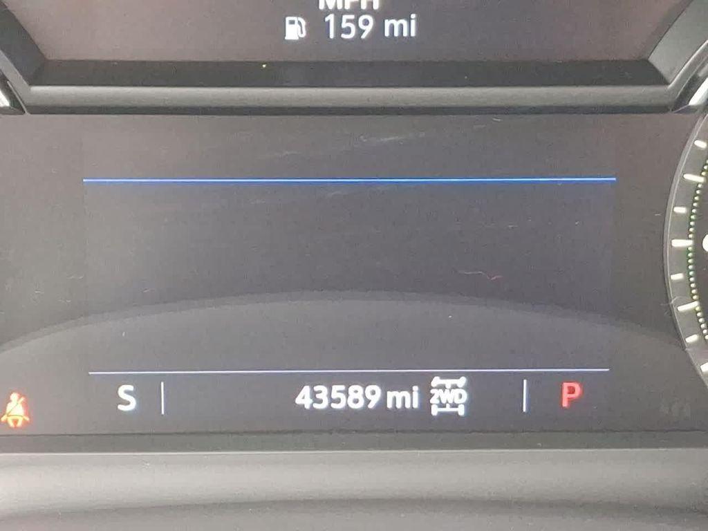 used 2020 Cadillac XT5 car, priced at $21,810