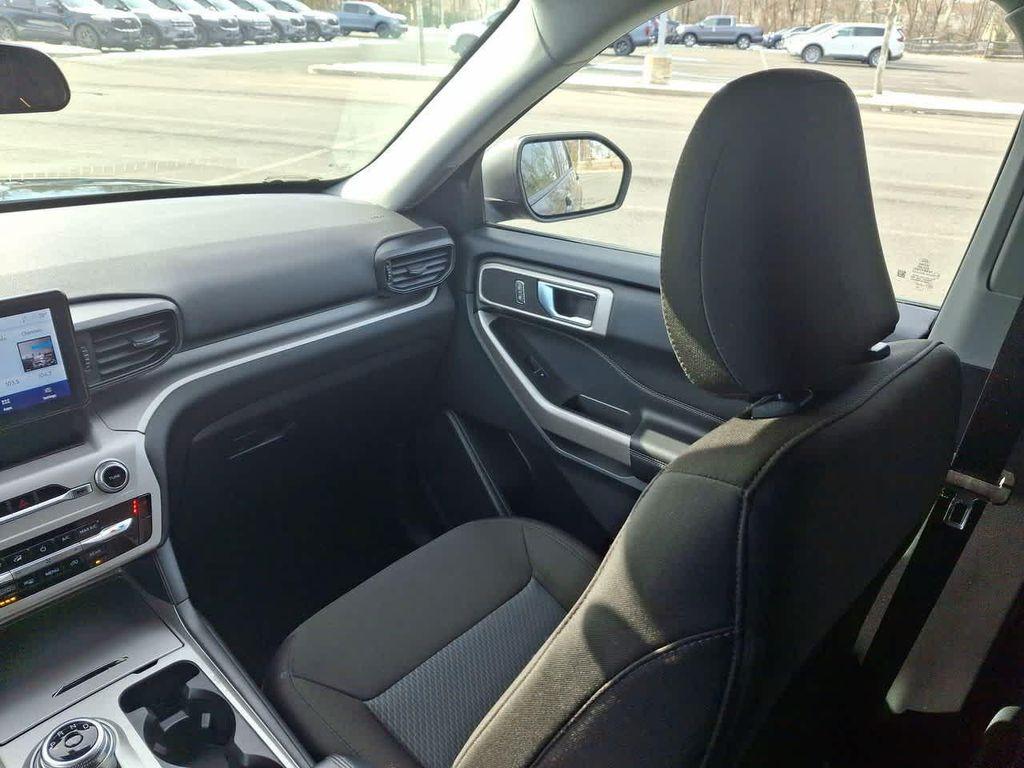used 2024 Ford Explorer car, priced at $35,046
