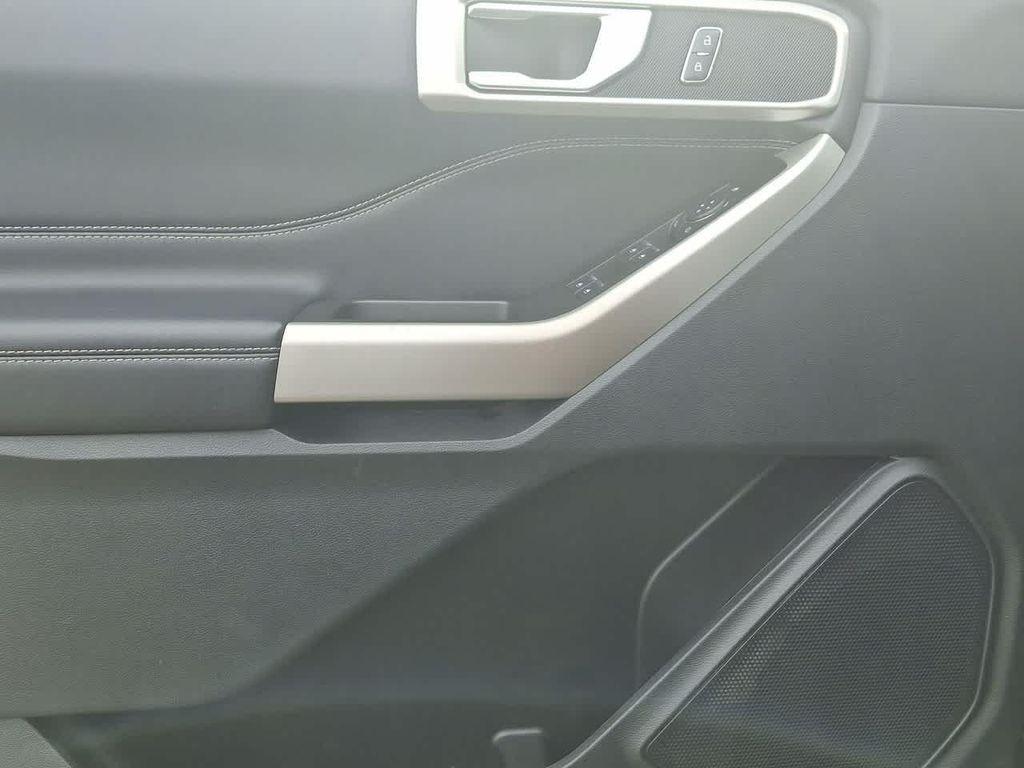 used 2024 Ford Explorer car, priced at $35,046