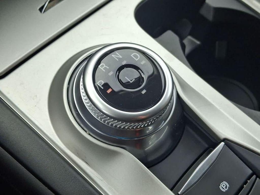 used 2024 Ford Explorer car, priced at $35,046