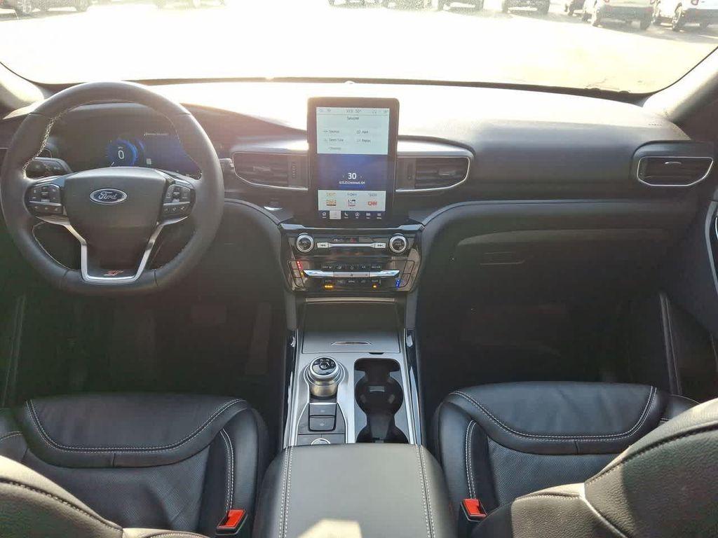 used 2023 Ford Explorer car, priced at $41,629