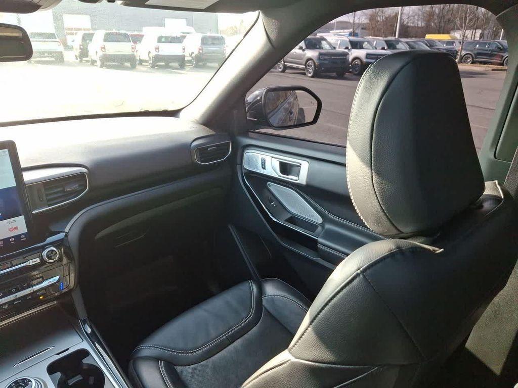 used 2023 Ford Explorer car, priced at $41,629