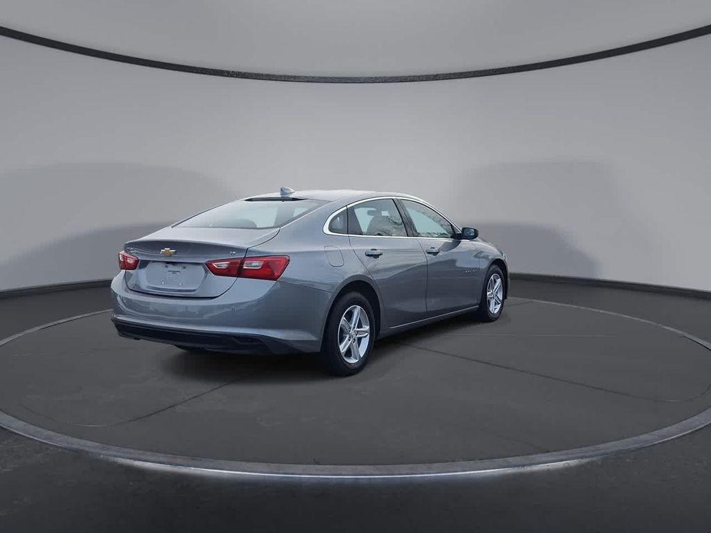 used 2024 Chevrolet Malibu car, priced at $14,915