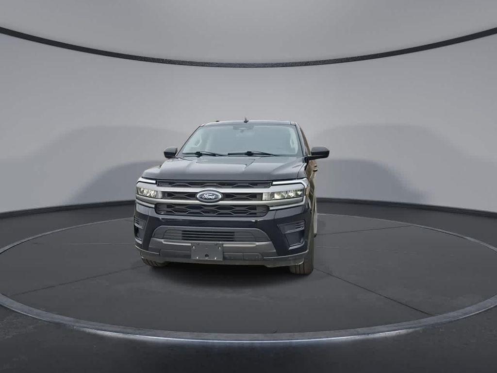 used 2024 Ford Expedition car, priced at $37,648