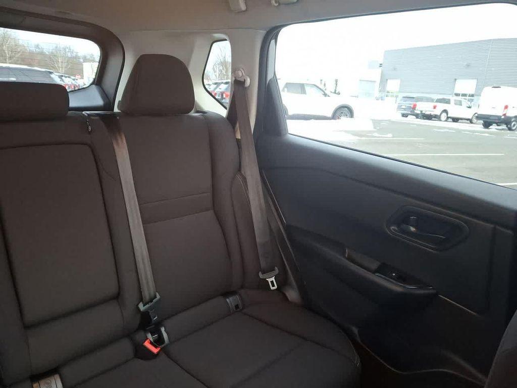 used 2024 Nissan Rogue car, priced at $19,166