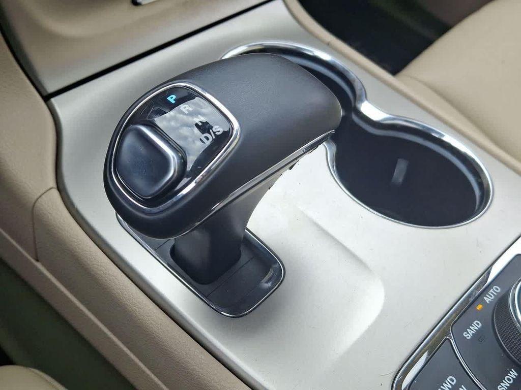 used 2014 Jeep Grand Cherokee car, priced at $11,656