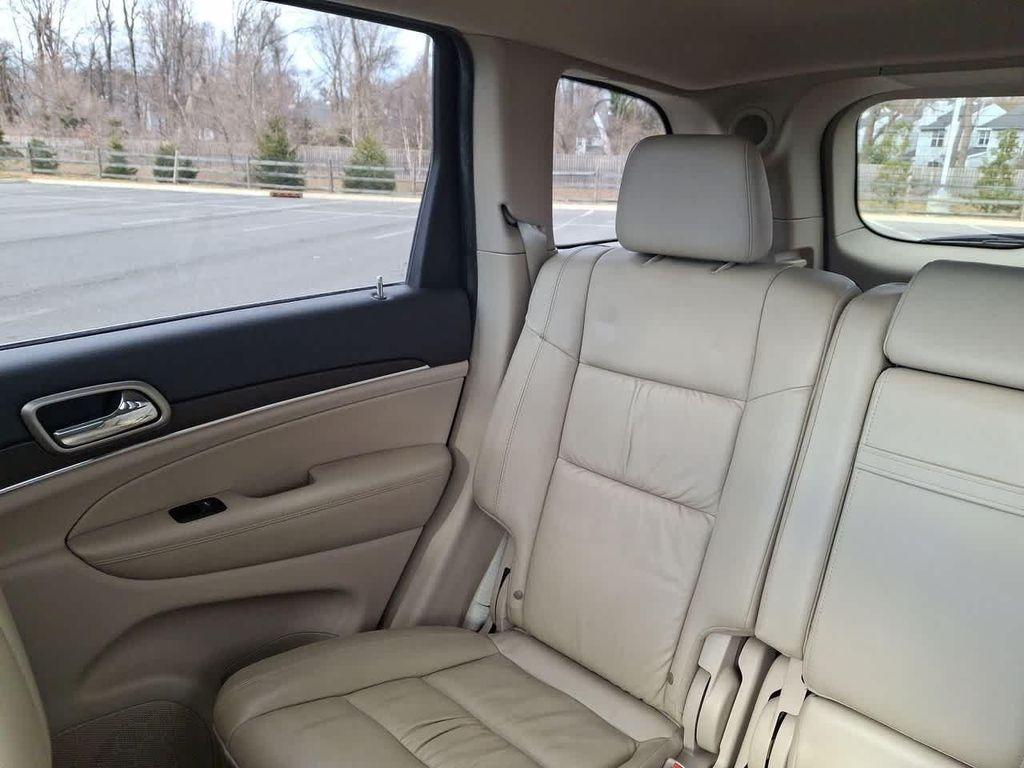 used 2014 Jeep Grand Cherokee car, priced at $11,656