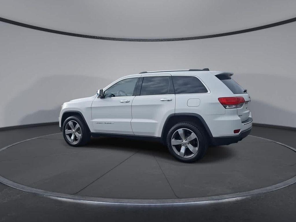 used 2014 Jeep Grand Cherokee car, priced at $11,656