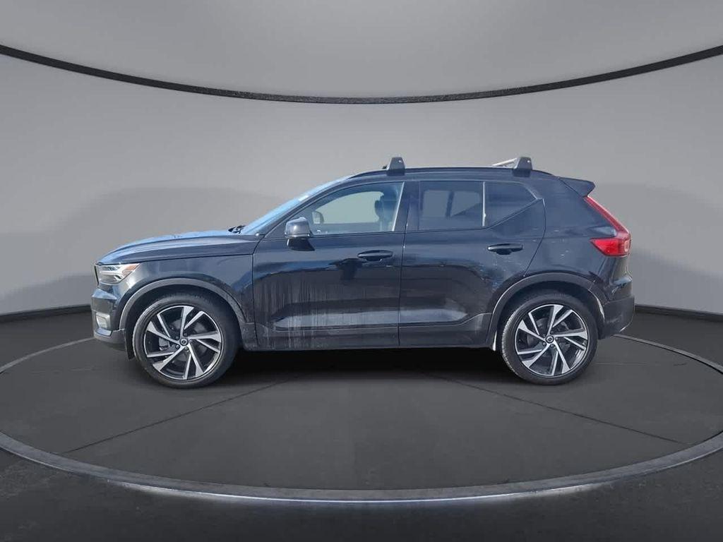 used 2020 Volvo XC40 car, priced at $18,996