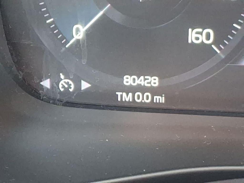 used 2020 Volvo XC40 car, priced at $18,996