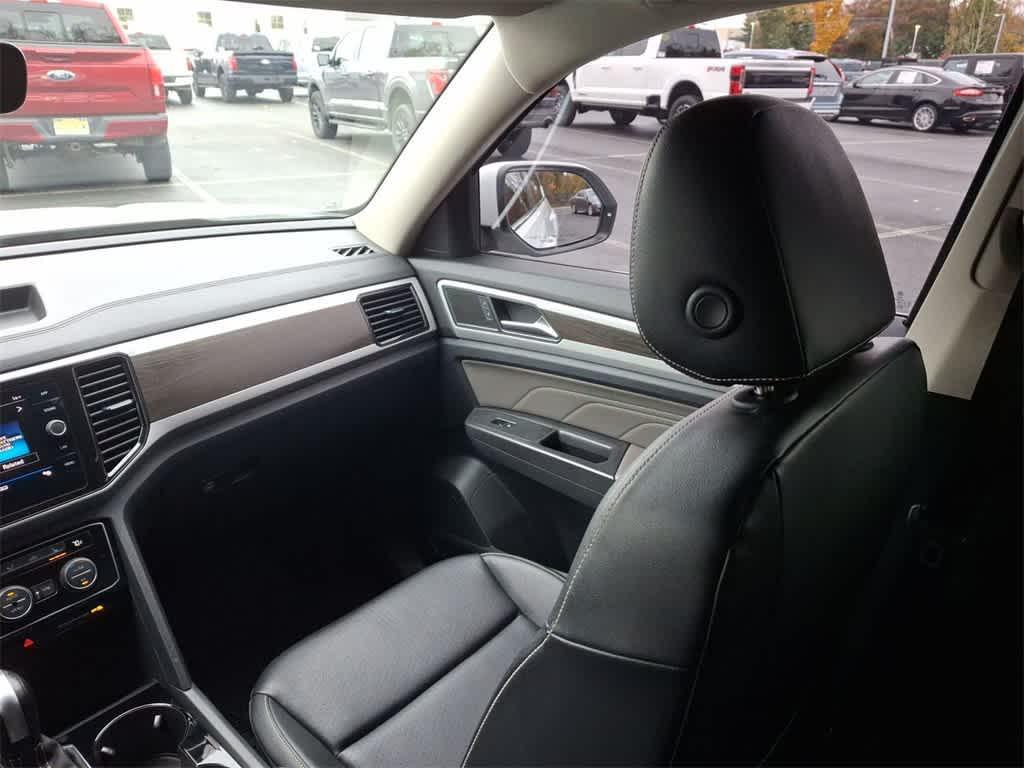 used 2022 Volkswagen Atlas car, priced at $19,149