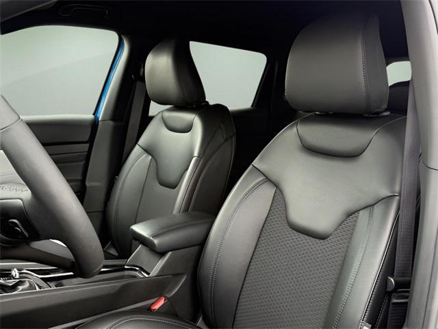 used 2025 Jeep Compass car, priced at $23,353