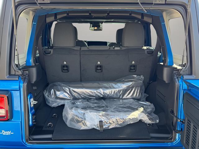 new 2026 Jeep Wrangler car, priced at $46,733