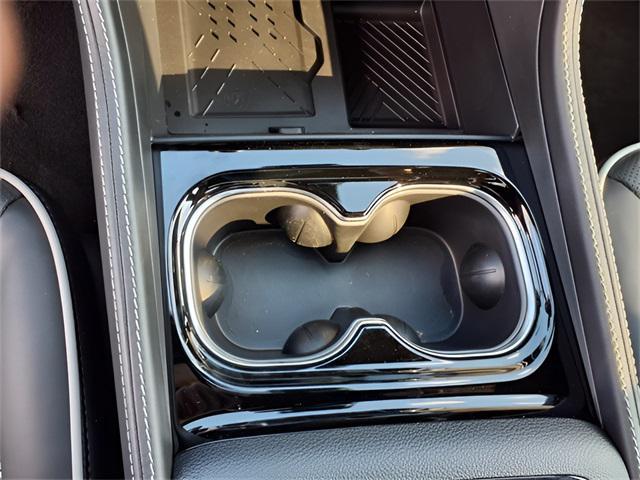 2026 Pxj Chrysler Pacifica