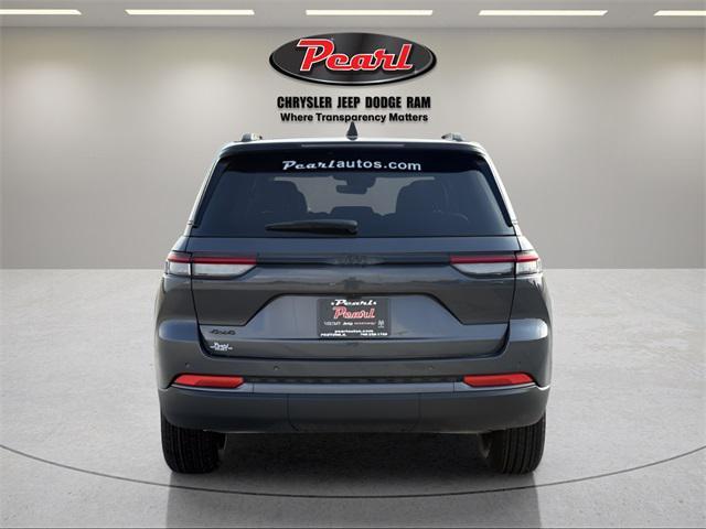 new 2026 Jeep Grand Cherokee car, priced at $46,979