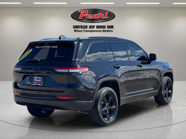 used 2024 Jeep Grand Cherokee car, priced at $38,494