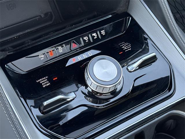 used 2024 Jeep Wagoneer car, priced at $60,999