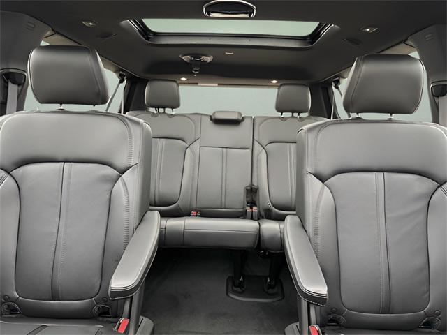 new 2026 Jeep Grand Wagoneer L car, priced at $70,958