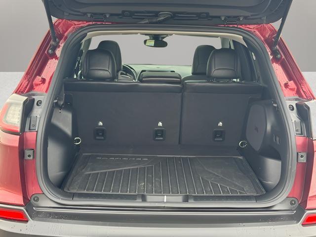 used 2021 Jeep Cherokee car, priced at $18,999