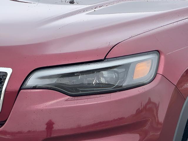 used 2021 Jeep Cherokee car, priced at $18,999