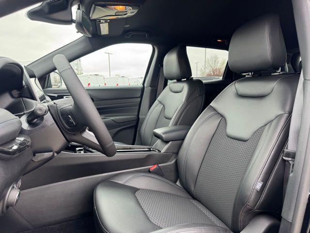 new 2026 Jeep Compass car, priced at $32,186