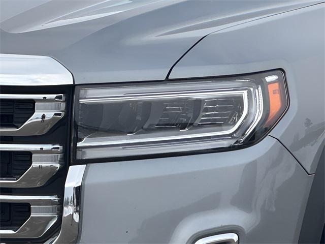 used 2023 GMC Acadia car, priced at $28,999